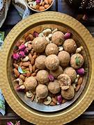 Aata dry fruit laddoo