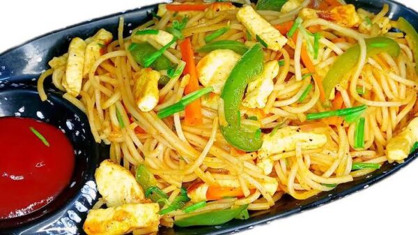 Hakka Noodles